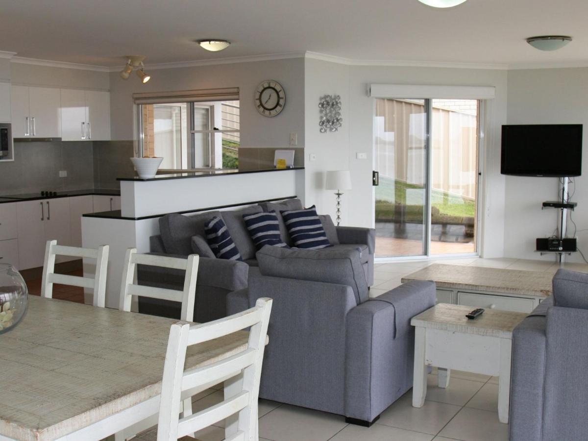 Apartament The Clippers 1 Fabulous Waterfront Unit Salamander Bay Zewnętrze zdjęcie